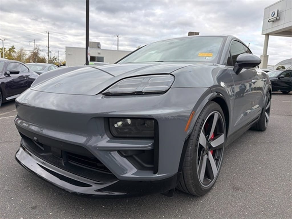 Used 2025 Porsche Macan Electric Turbo SUV