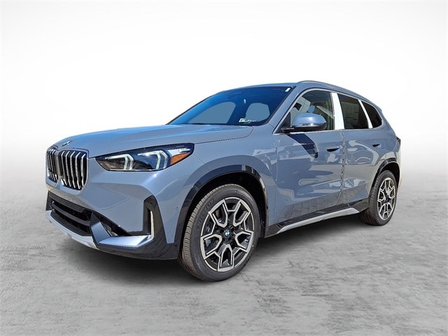 2026 BMW X1 28i's photo