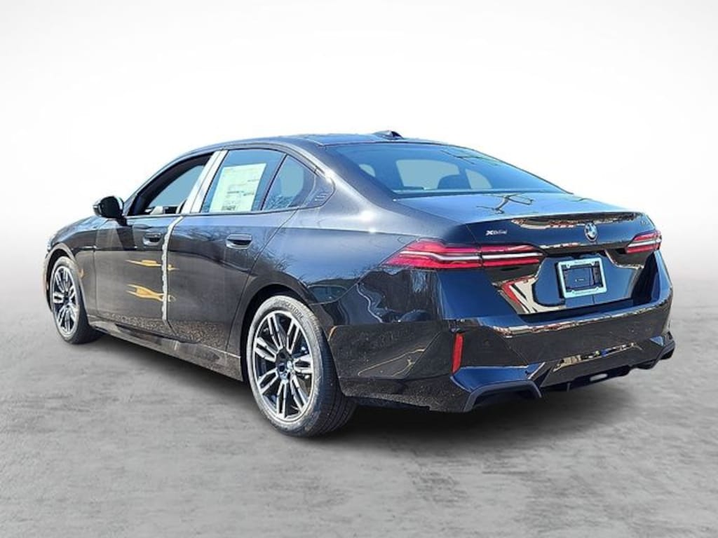 Used 2026 BMW 530i xDrive Sedan