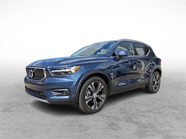 2022 Volvo XC40