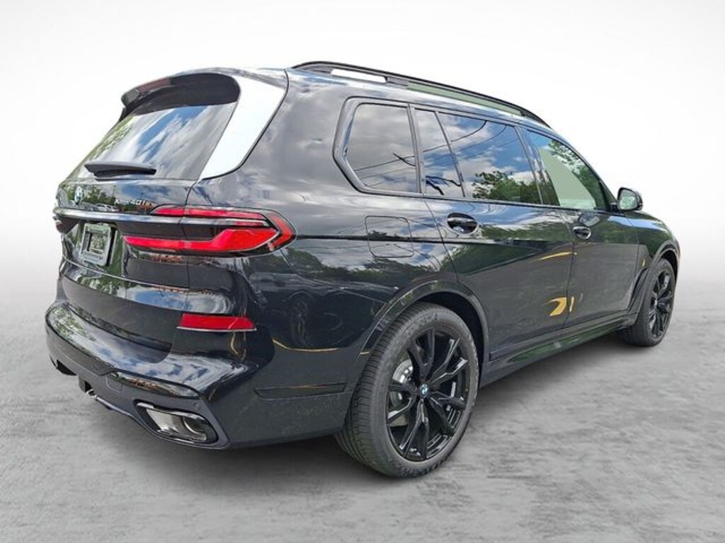 New 2027 BMW X7 xDrive40i SUV