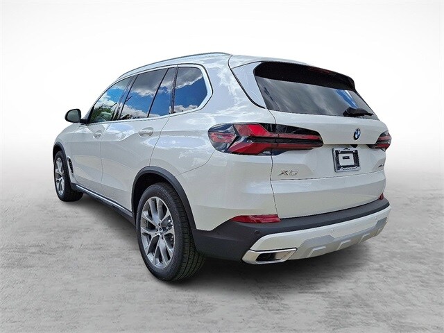 2026 Bmw X5 xDrive40i photo 2