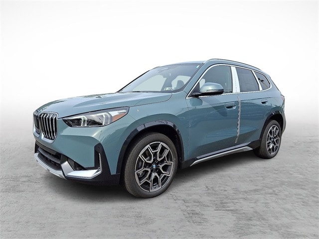 2026 BMW X1 28i's photo