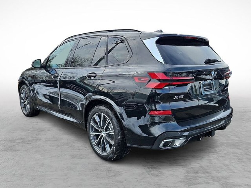 New 2026 BMW X5 xDrive40i SUV