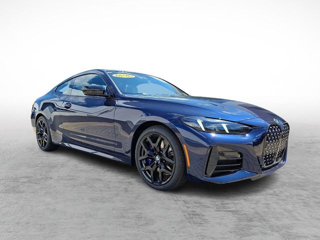 2026 BMW 4 Series 430i - Photo 4