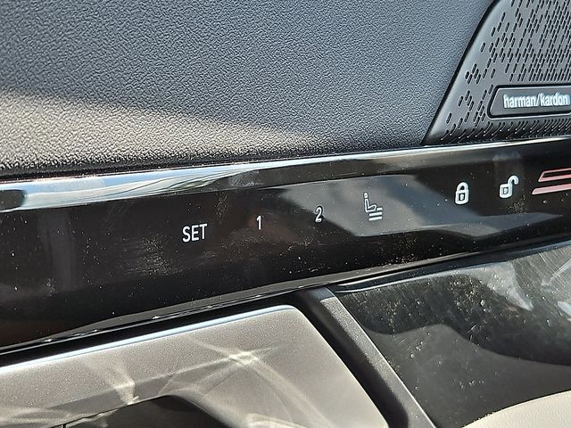 2026 BMW 5 Series 530i - Photo 21