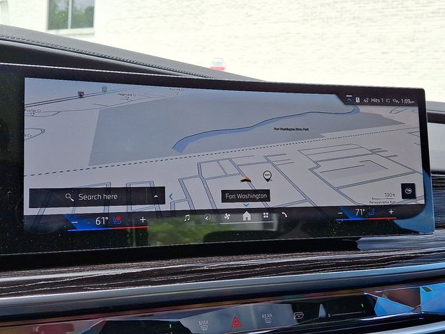 2025 BMW 7 Series 760i - Photo 12