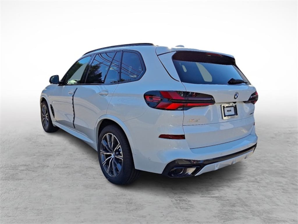 New 2026 BMW X5 xDrive40i SUV