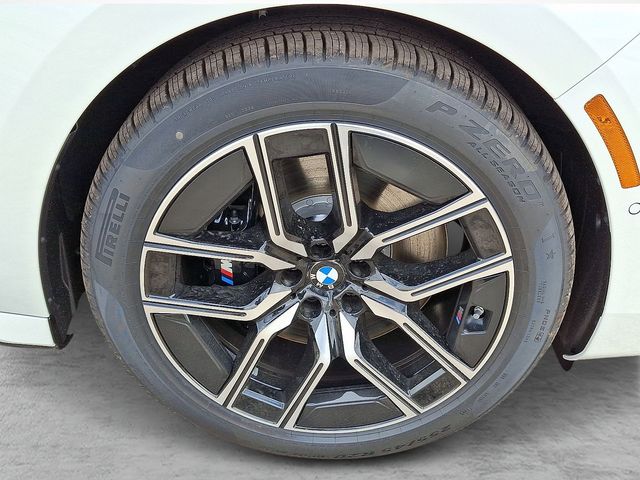2026 BMW 7 Series 740i - Photo 5