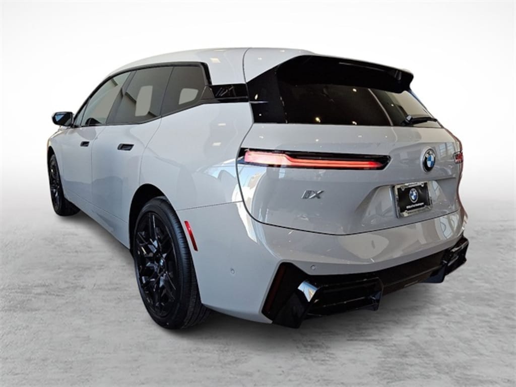 New 2026 BMW iX xDrive60 SUV