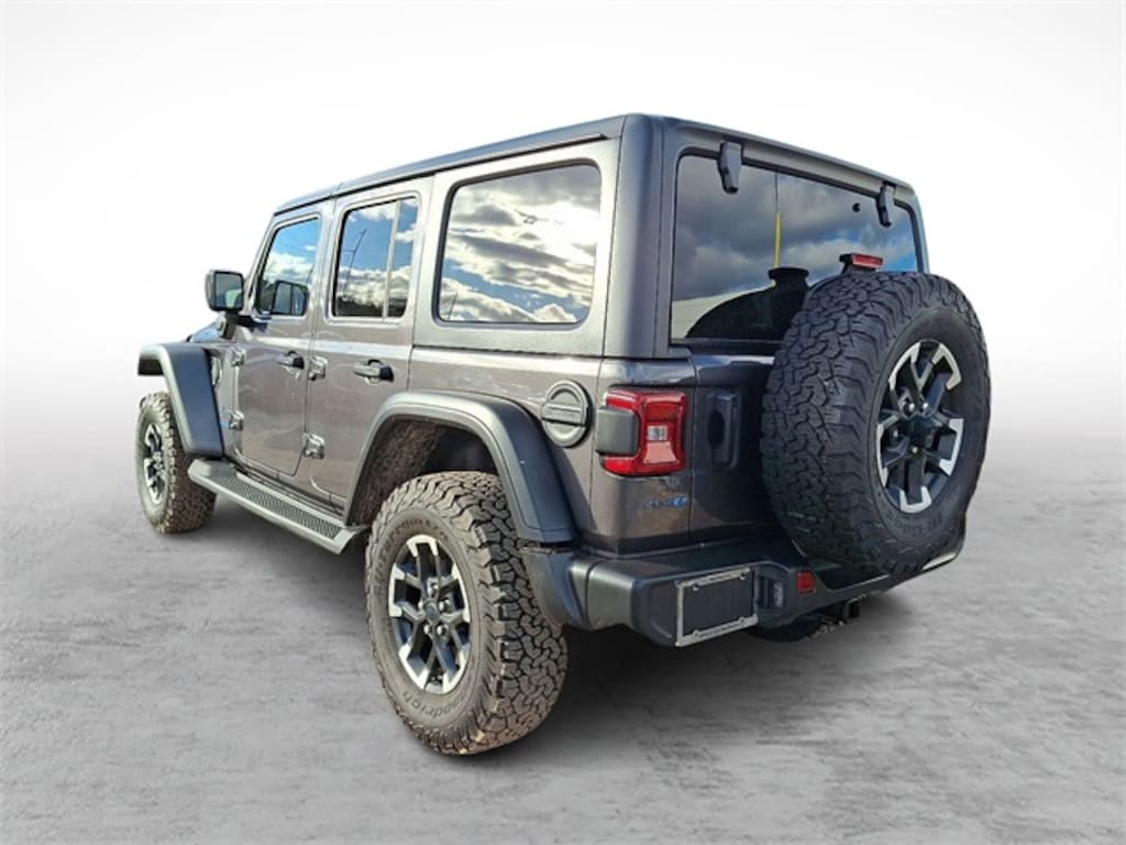 Used 2024 Jeep Wrangler 4xe Rubicon SUV