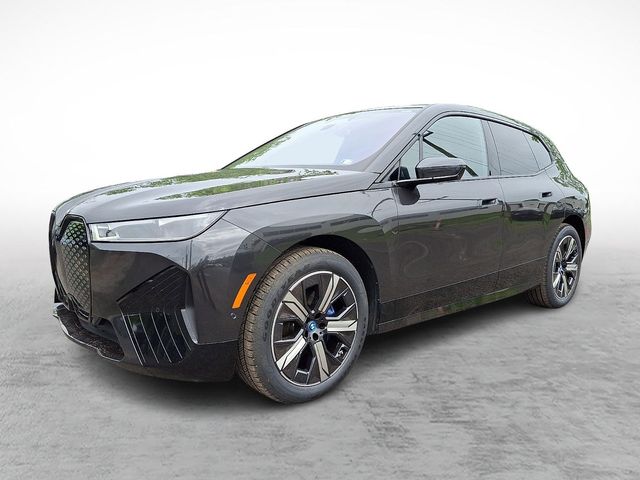 2024 BMW iX xDrive50's photo