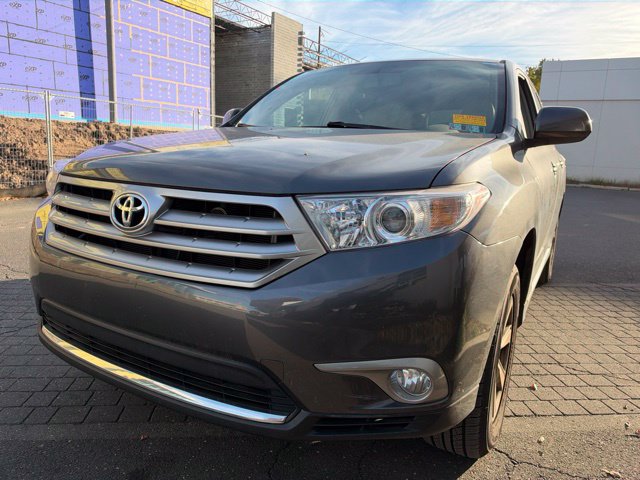 2013 Toyota Highlander Plus