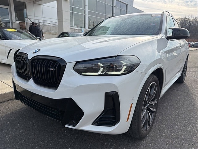 2024 BMW X3 40i's photo
