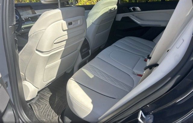2023 Bmw X5 M50i photo 4