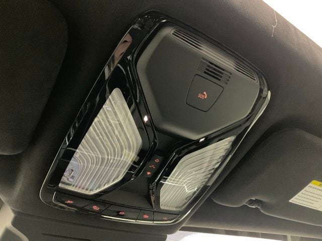 2026 BMW X7 40i - Photo 18