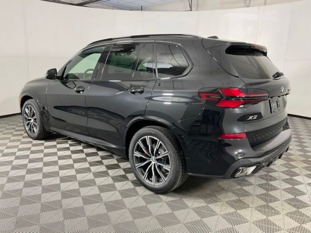 New 2026 BMW X5 xDrive40i SUV