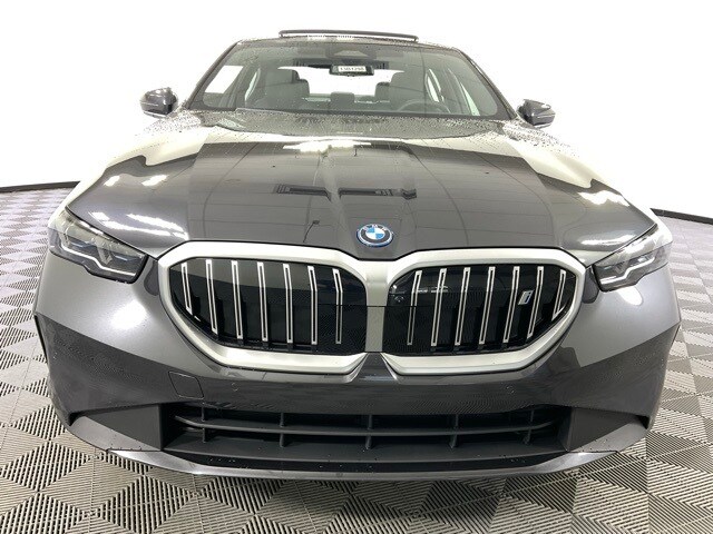 2025 Bmw i5 xDrive40 photo 3