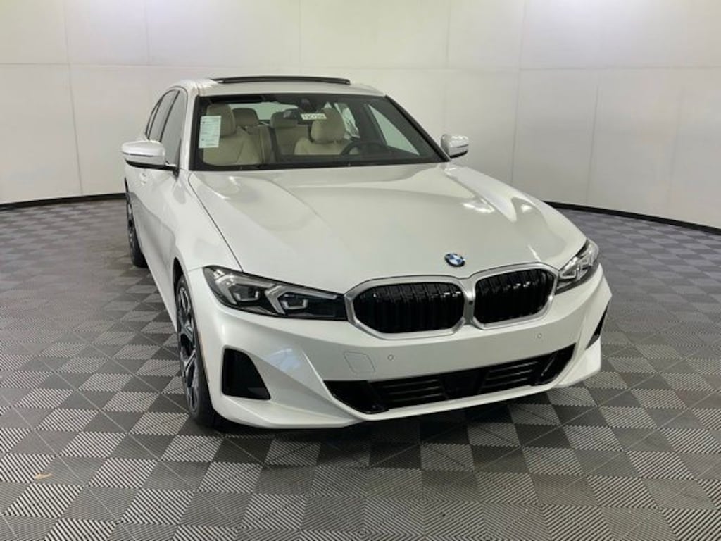 New 2026 BMW 330i xDrive Sedan