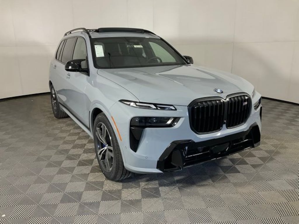 New 2026 BMW X7 M60i SUV