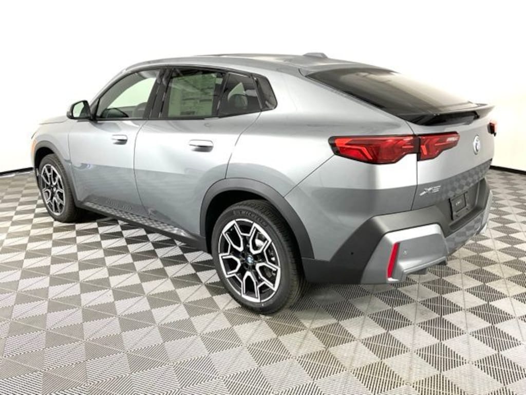 New 2025 BMW X2 xDrive28i SUV