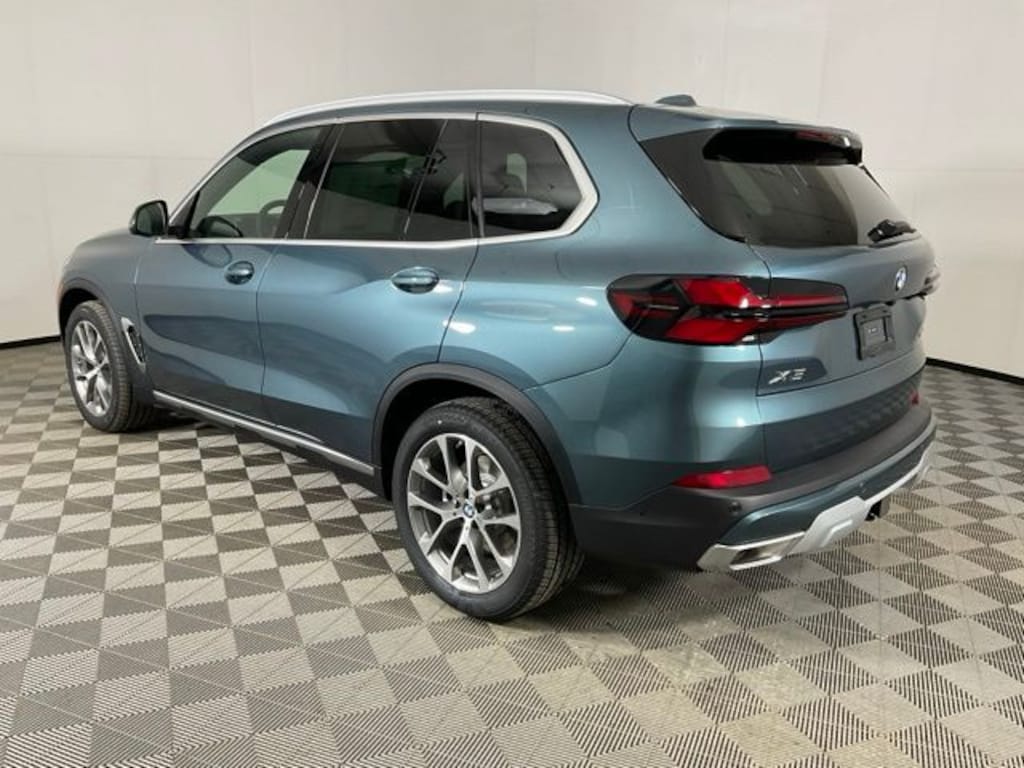 New 2026 BMW X5 xDrive40i SUV