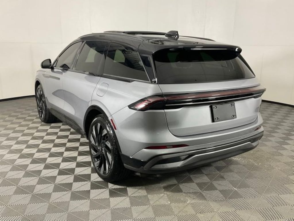 Used 2025 Lincoln Nautilus Reserve SUV