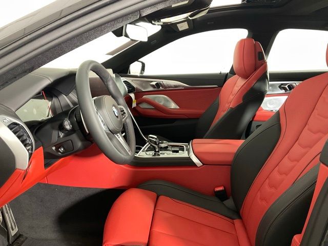 2026 BMW 8 Series 840i - Photo 28