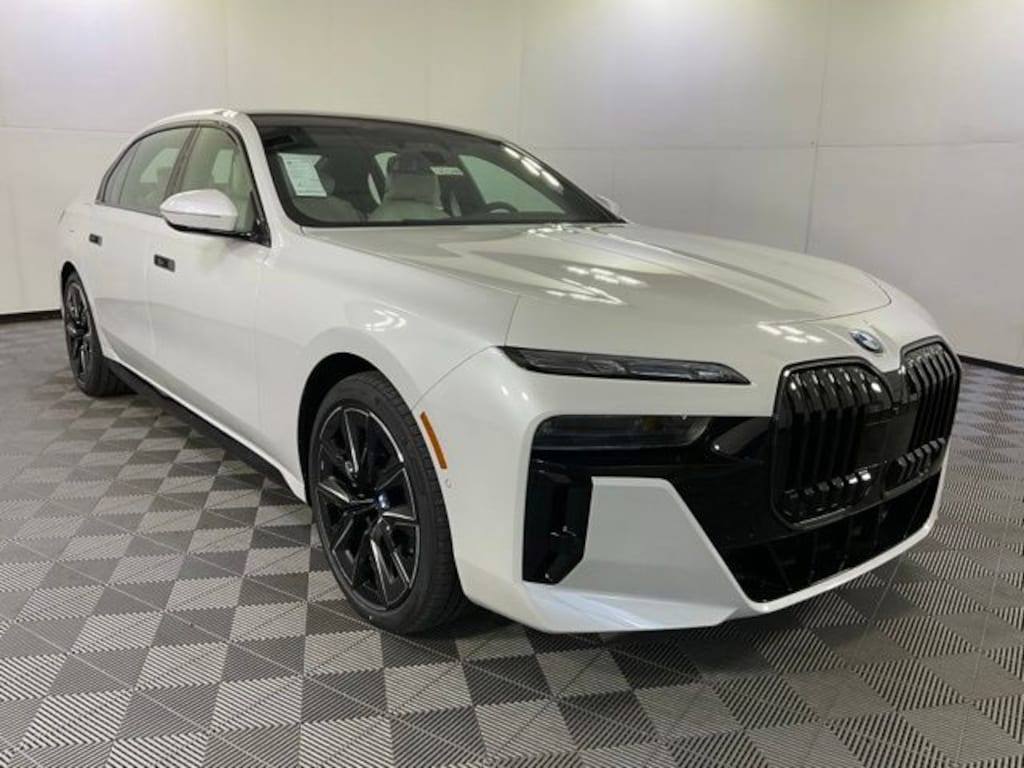 New 2026 BMW 760i xDrive Sedan