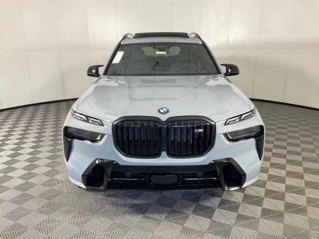 New 2026 BMW X7 M60i SUV