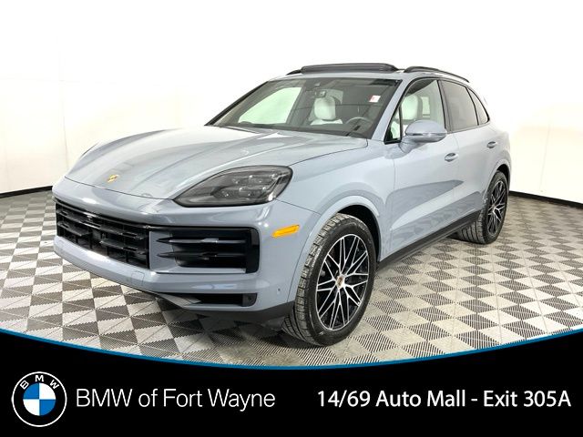 2025 Porsche Cayenne -'s photo