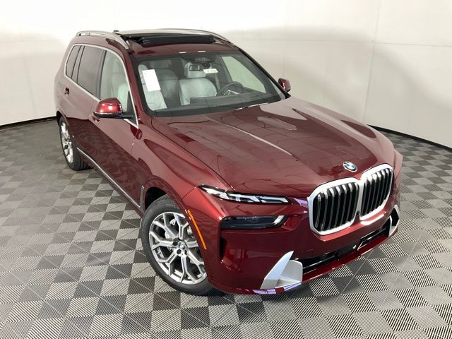 2025 BMW X7 Review | Color Options & New Models Available in Fort