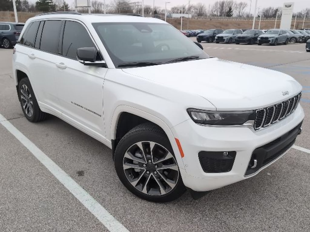 Used 2025 Jeep Grand Cherokee Overland SUV
