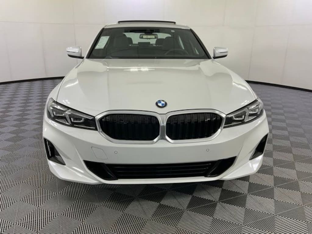 New 2025 BMW 330i xDrive Sedan