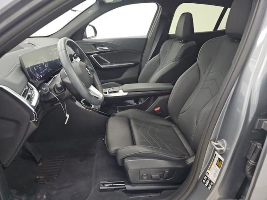 Used 2025 BMW X2 xDrive28i SUV