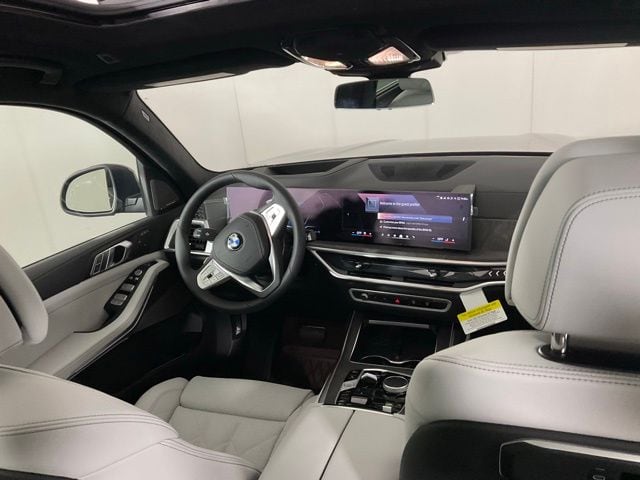 2026 BMW X7 40i - Photo 31