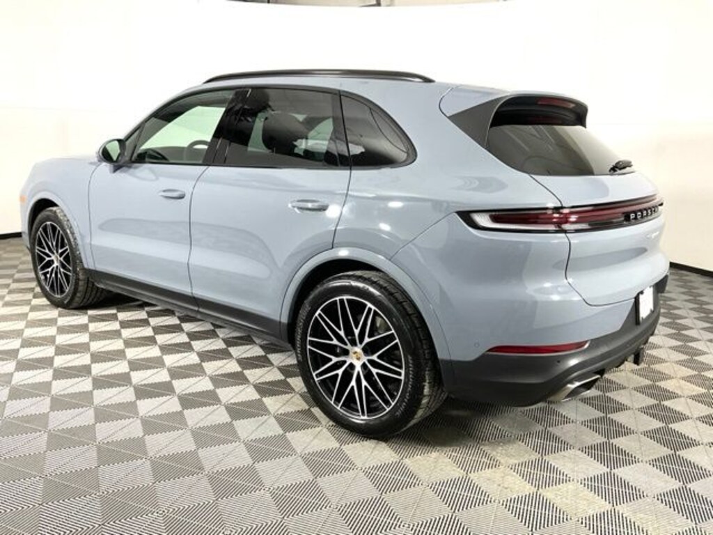 Used 2025 Porsche Cayenne SUV