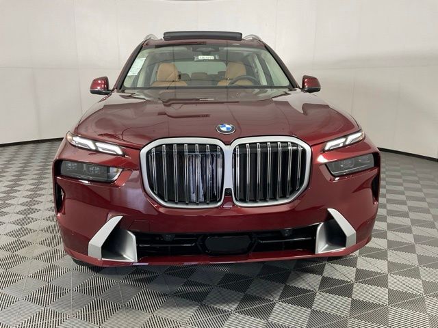 2025 BMW X7 Review | Color Options & New Models Available in Fort