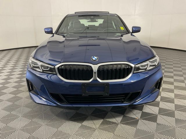 2024 Bmw 330i xDrive photo 2