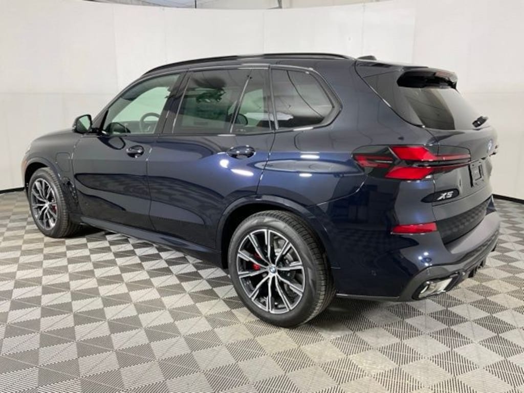 New 2026 BMW X5 PHEV xDrive50e SUV
