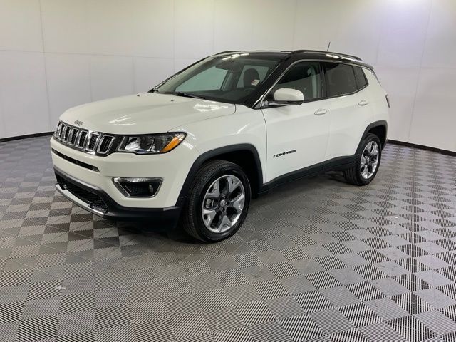 2021 Jeep Compass Limited's photo