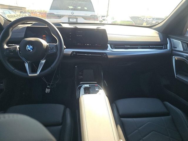 2024 Bmw X2 xDrive28i photo 2