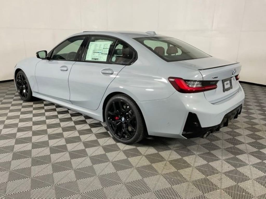 New 2026 BMW 330i xDrive Sedan