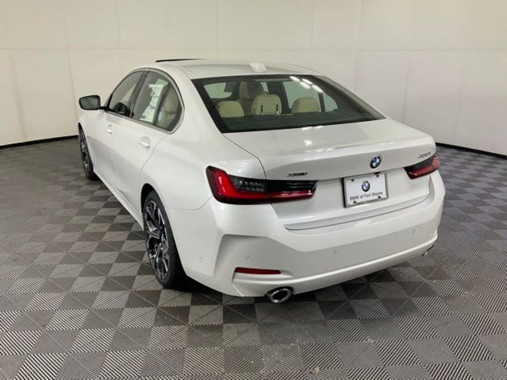 New 2026 BMW 330i xDrive Sedan