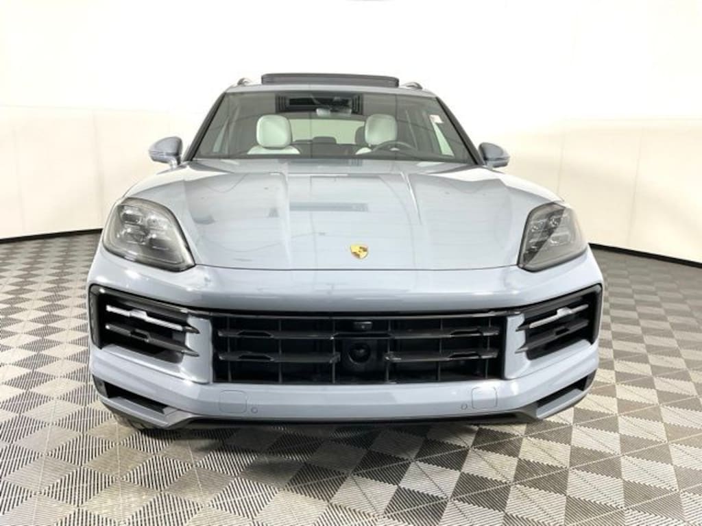 Used 2025 Porsche Cayenne SUV