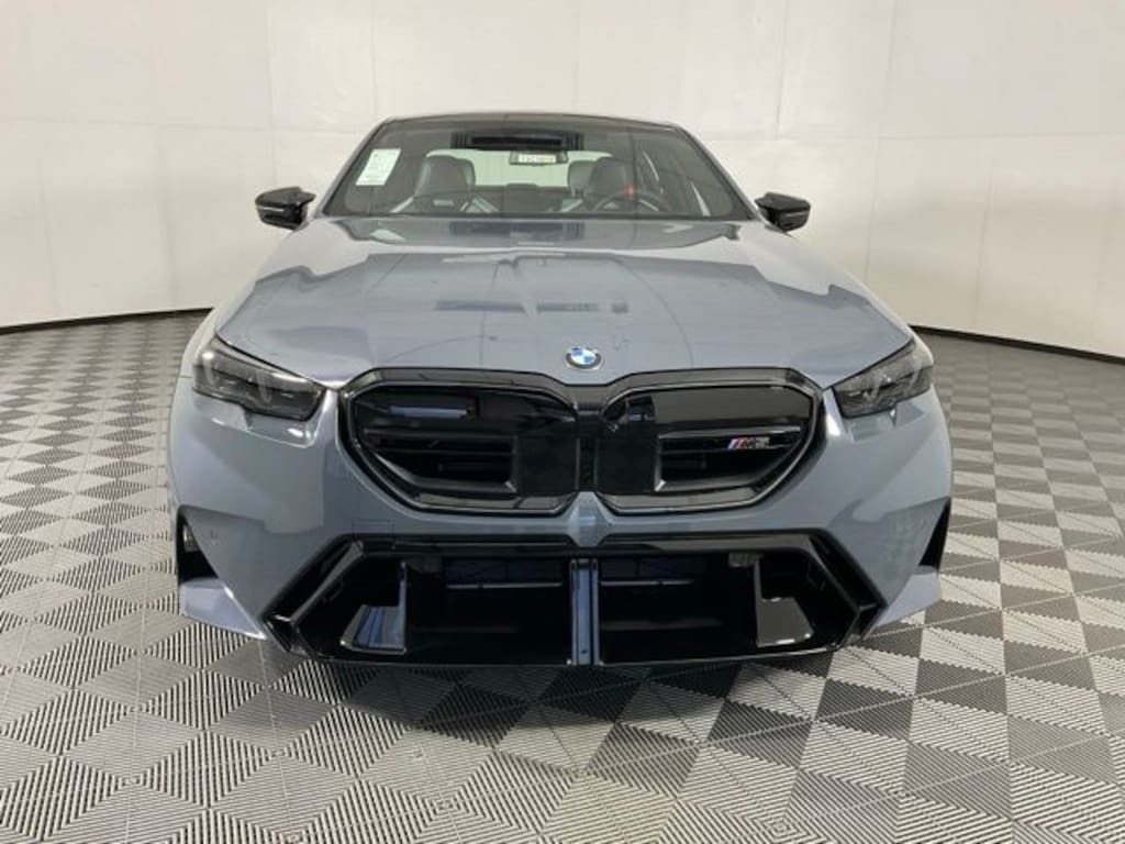 New 2026 BMW M5 Sedan