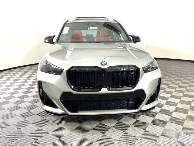 2025 Bmw X1 M35i photo 2