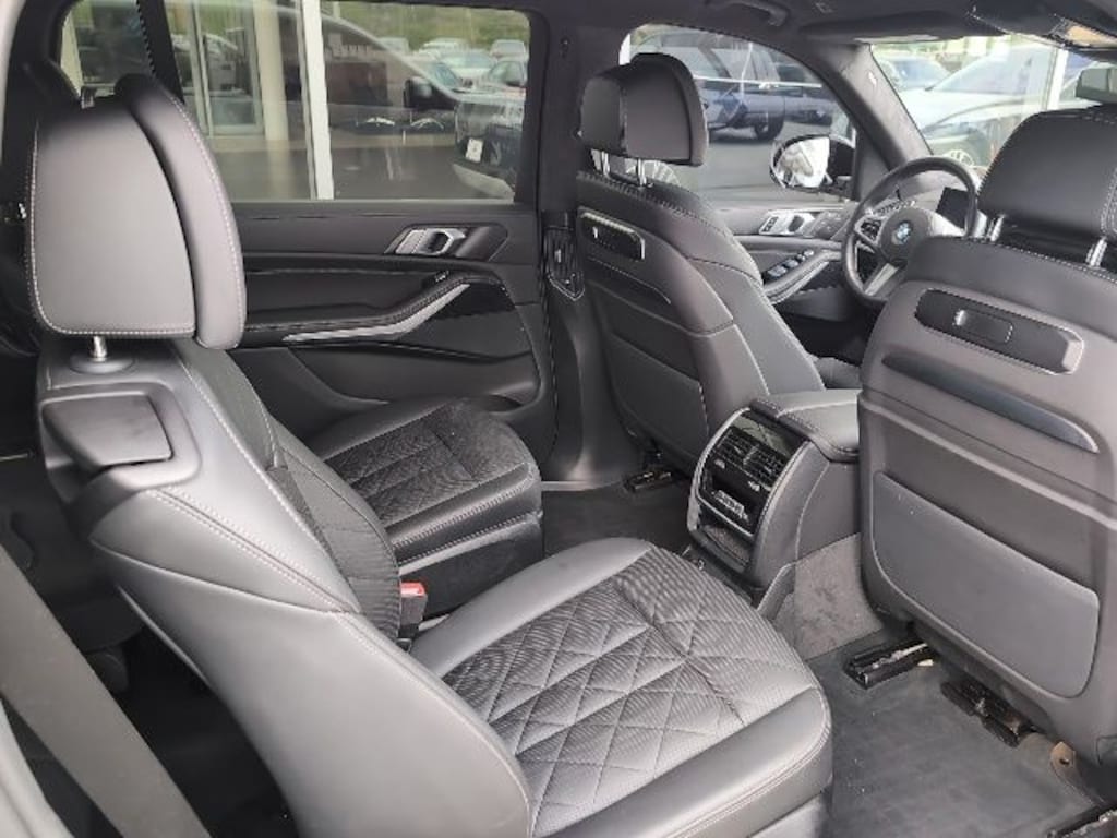 Used 2024 BMW X7 xDrive40i SUV