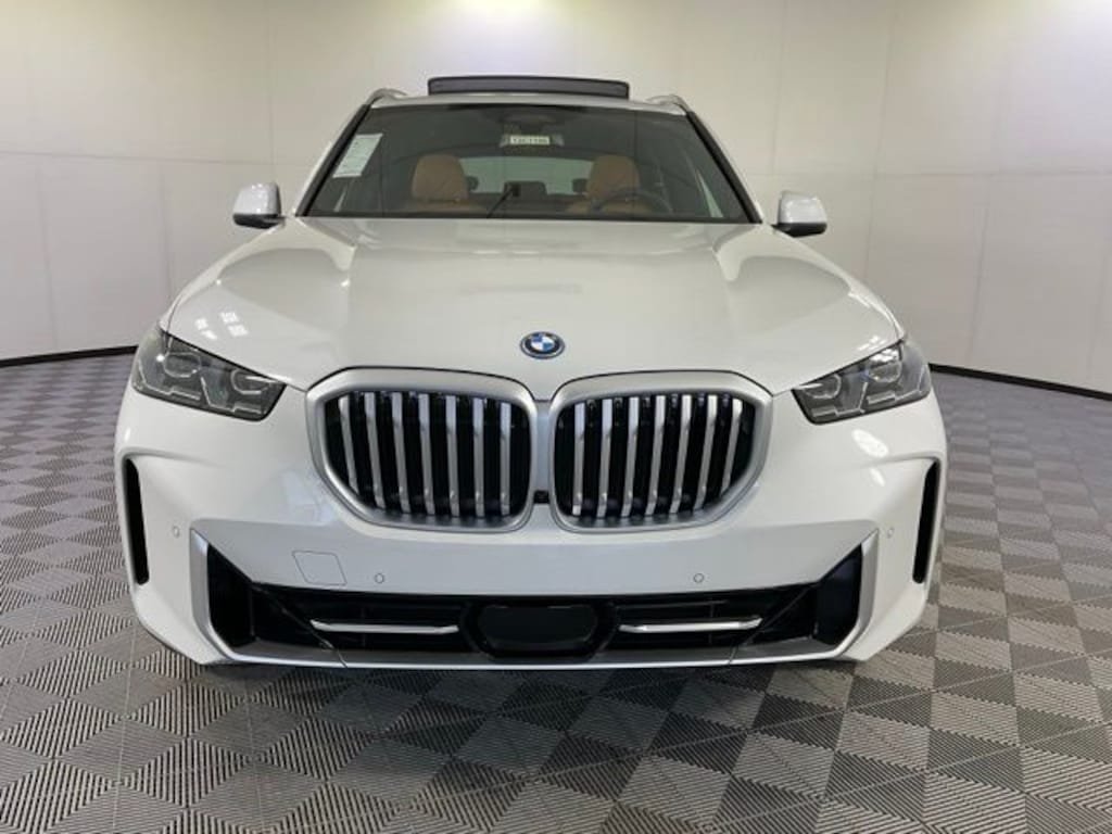 New 2026 BMW X5 PHEV xDrive50e SUV