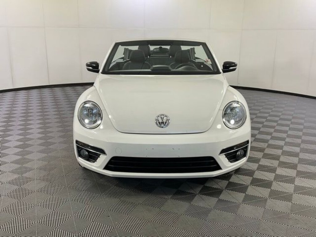 Used 2013 Volkswagen Beetle 2.0T w/PZEV Convertible